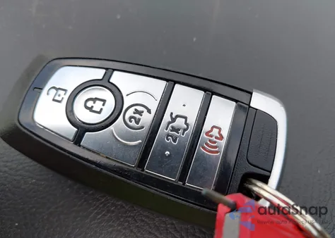 2017 Ford Fusion Se из США, поврежденный, VIN 3FA6P0T95HR372483